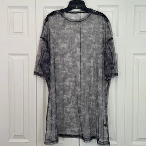Mesh plus tie dye top